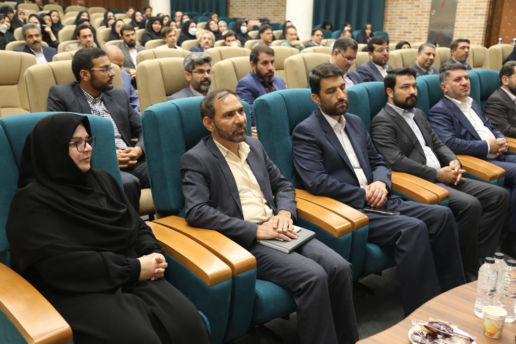 استاندار میزبان کودکان کانونی شد