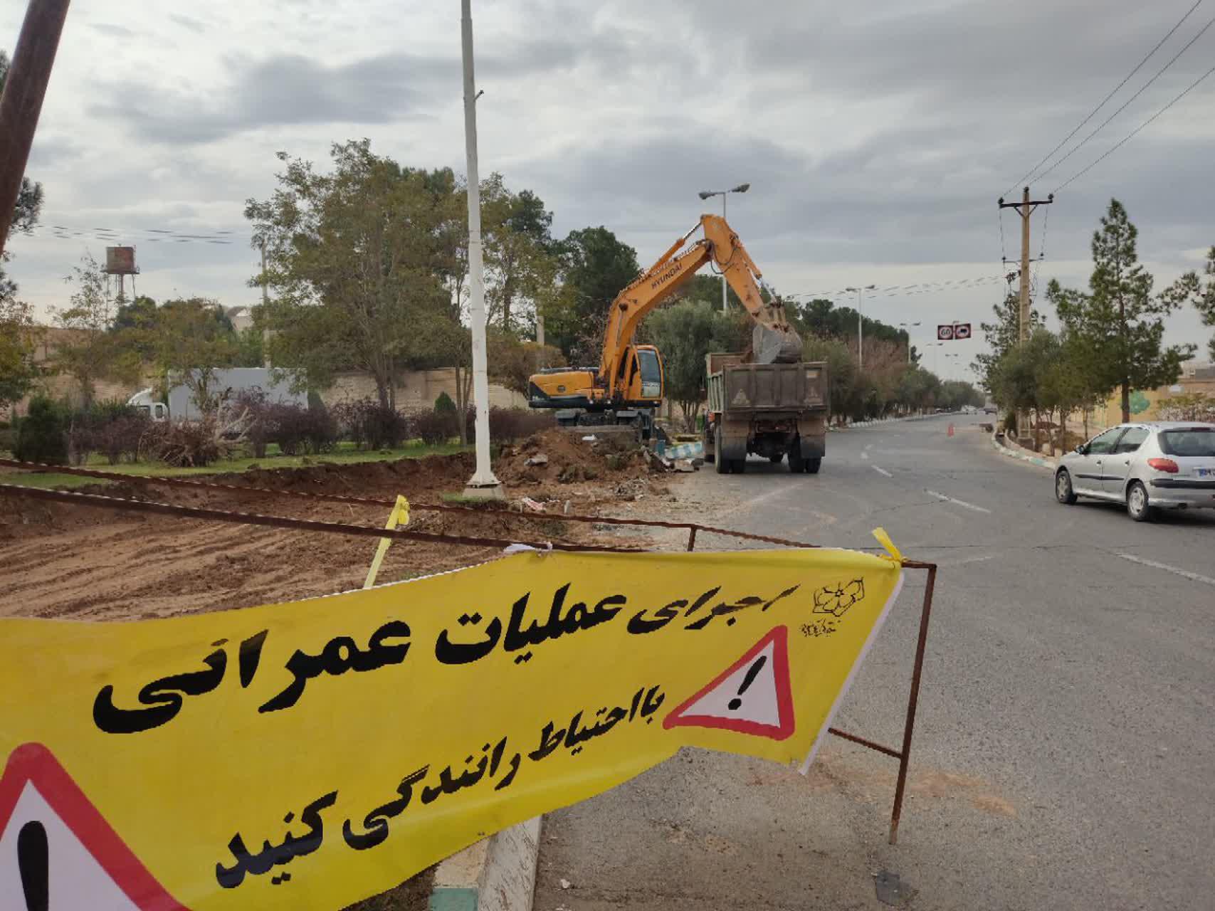 آغاز سه طرح عمرانی در میدان دروازه قرآن و بلوار جمهوری