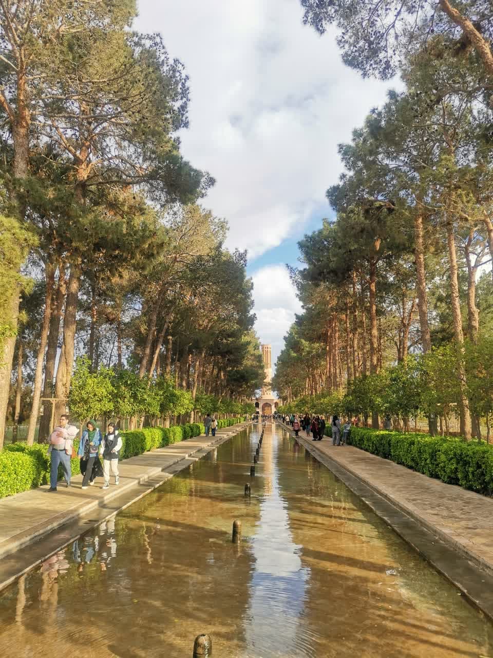 اسکان قریب به ۴۰۰ هزار مسافر نوروزی در یزد