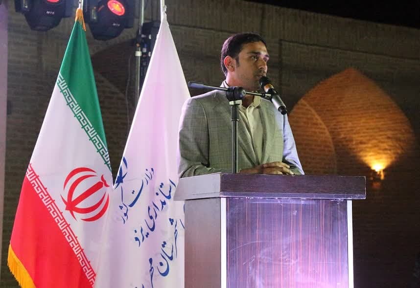 اجرای برنامه های متنوع در روز شهرستان مهریز