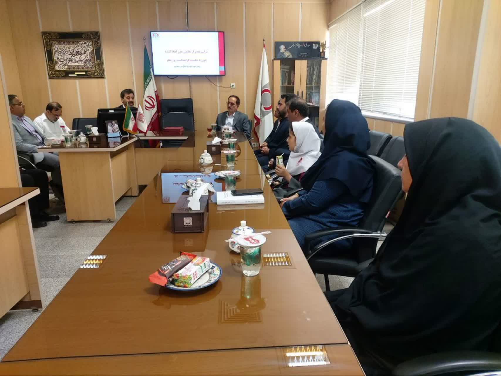 تقدیر از معلمین اهدا کننده خون