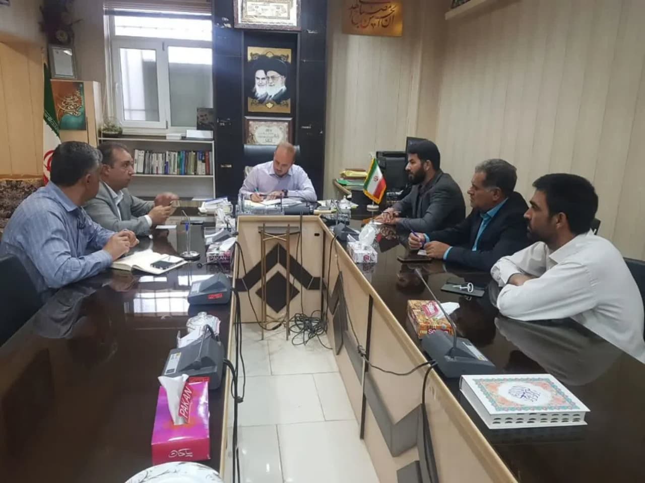 نشست مشترک بخشدار مرکزی یزد با رییس اداره میراث فرهنگی و گردشگری شهرستان یزد