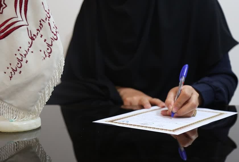 شفای بیماری و ادای نذر آزادی زندانی