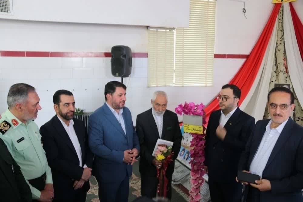 زنگ مهر و مقاومت در مدارس یزد به صدا درآمد