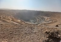 بازدید وزیر تعاون،کار و رفاه اجتماعی از پیت چغارت سنگ آهن مرکزی ایران