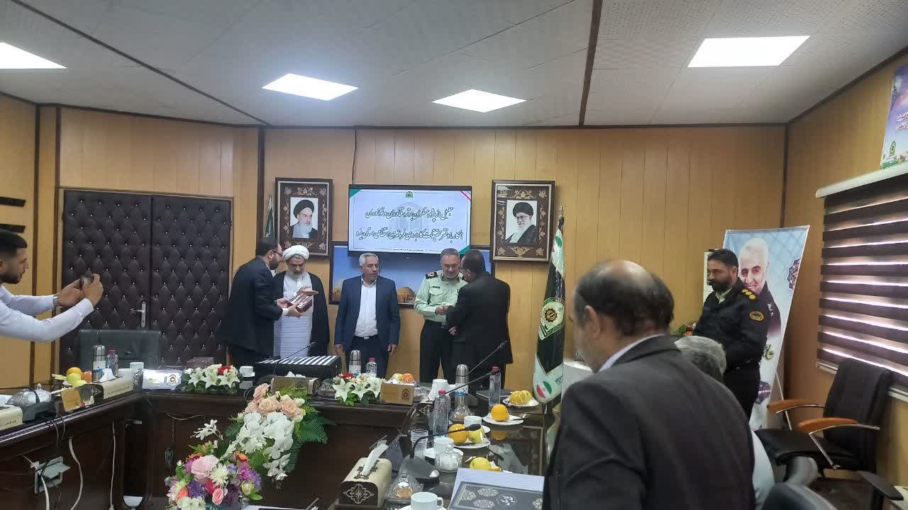 تقدیر از مدیرسازمان اسناد وکتابخانه ملی استان یزد