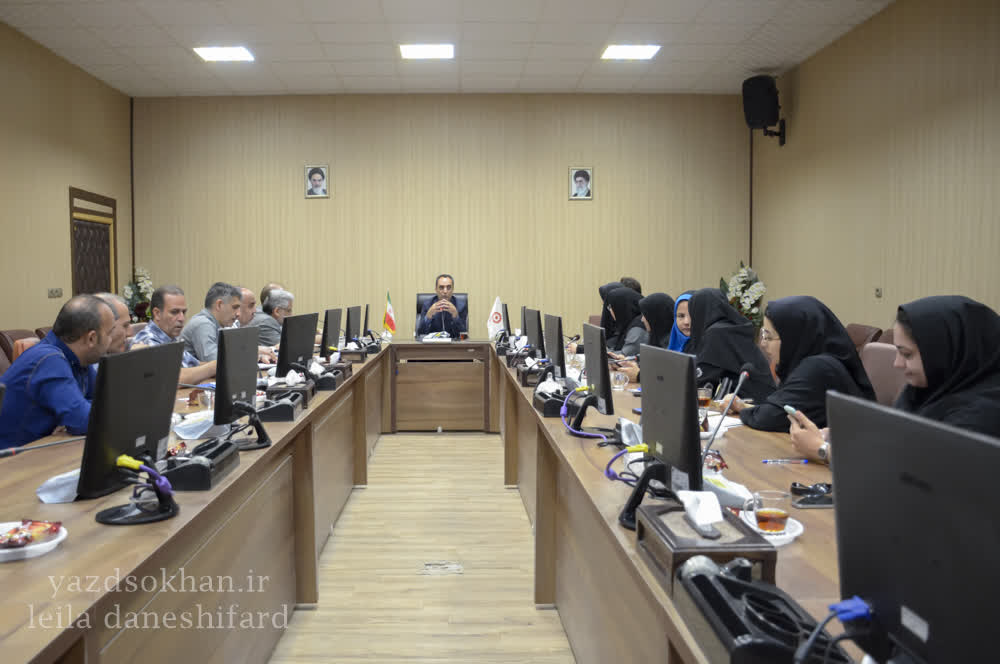 سالمندان، سرمایه‌های باارزش جامعه هستند/ محدودیت مالی مهم‌ترین چالش بهزیستی یزد