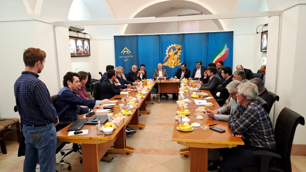 خانه صمت یزد، میزبان گفت‌وگوهای فناورانه در مسیر هوشمندسازی معادن