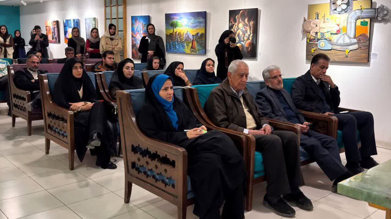 برپایی نمایشگاه گروهی نقاشی «هاستل کالچر» در یزد